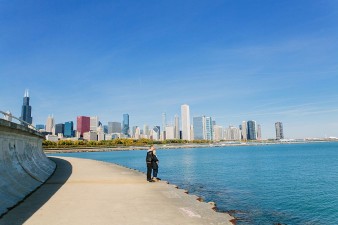 Chicago-engagement-photos-by-lake-michigan-james-stokes-photography_24