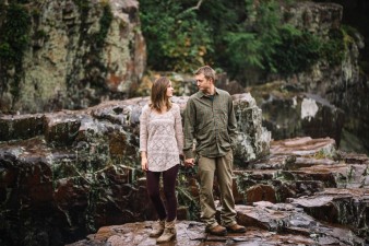 12-central-wi-fall-engagement-photos-james-stokes-photography