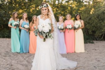 093-Milwaukee-Lake-Michigan-Lakeside-Wedding-Photos-on-Beach-James-Stokes-Photography